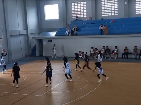 Basket Ball (Bola Basket) Basket Ball (Bola Basket)